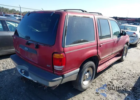 1998 Ford Explorer from USA, damaged, VIN 1FMZU34X2WZA20335
